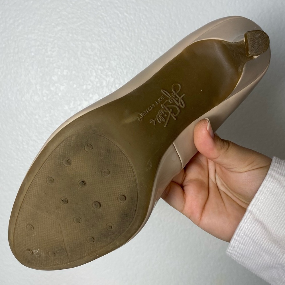 Gently Worn Lifestride Soft System Parigi Pump in Taupe Glory Size 8 - Picture 11 of 13